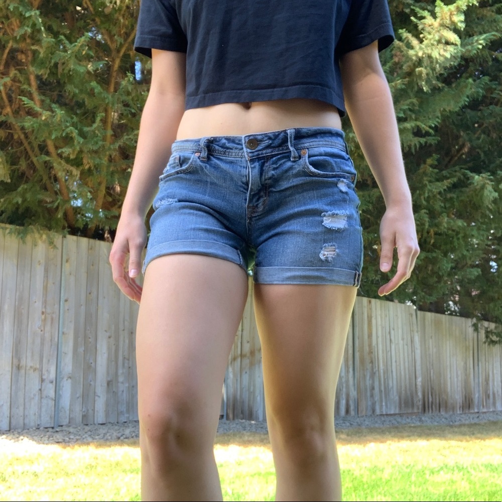 Aeropostale blue boyfriend jean shorts